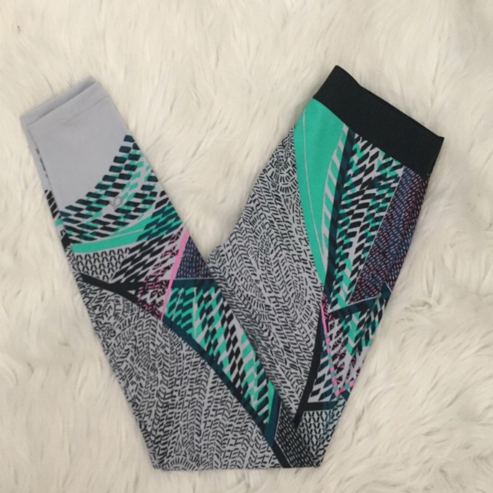 Gap fit gfast leggings NWOT